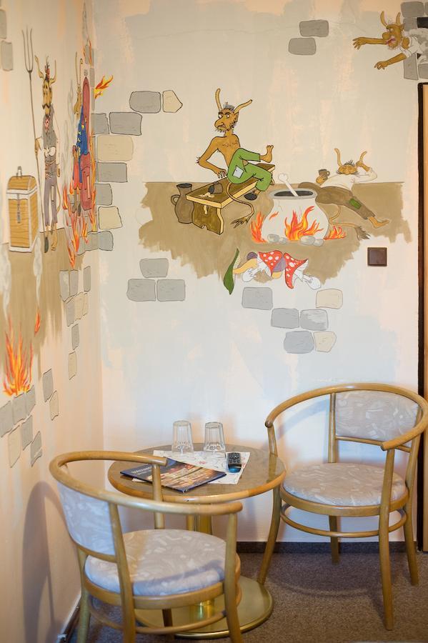 博罗万斯基姆林酒店 3* Borovany (Ceske Budejovice)